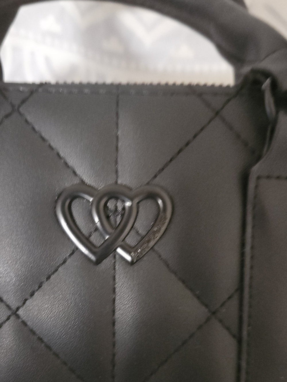 NWOT Betsey Johnson Purse - Picture 3 of 6